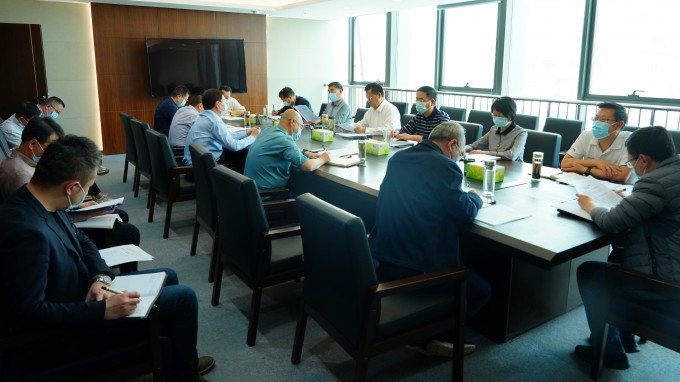 开云足球体育（中国）有限公司召开党委（扩大）会议   专题安排部署疫情防控和督导检查工作